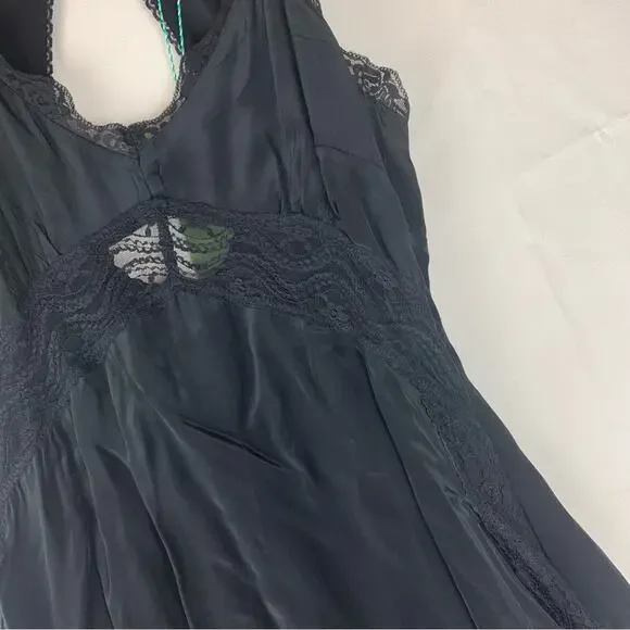 FARM Rio size medium black Lace Midi Dress new Stevie nicks witchy boho satin FARM Rio size medium black Lace Midi Dress new Stevie nicks witchy boho satin